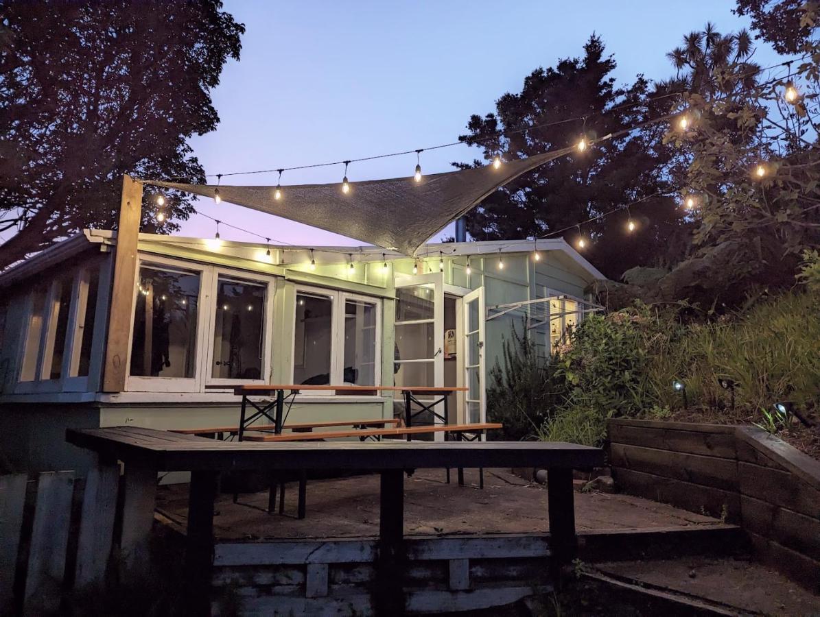 Cox Bay Cottage 拉格伦 外观 照片