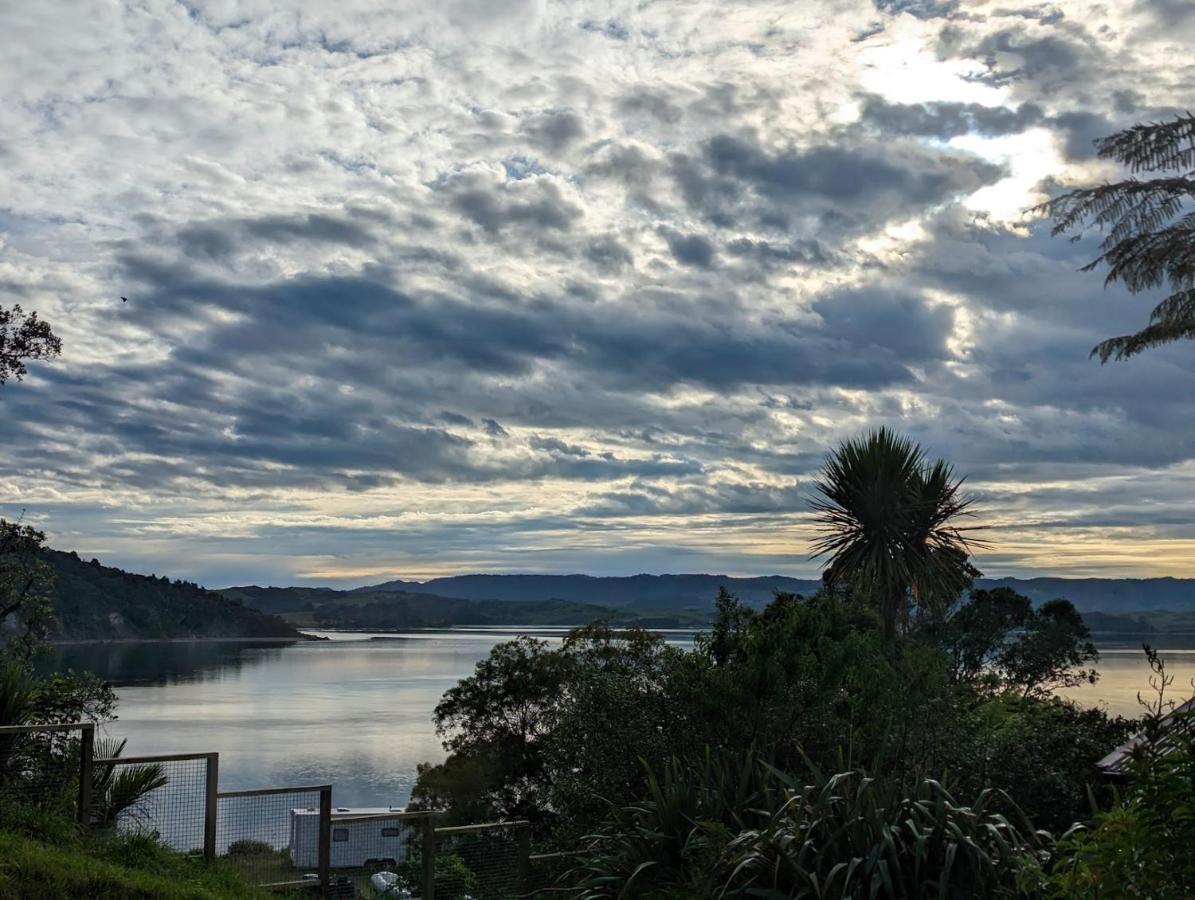Cox Bay Cottage 拉格伦 外观 照片